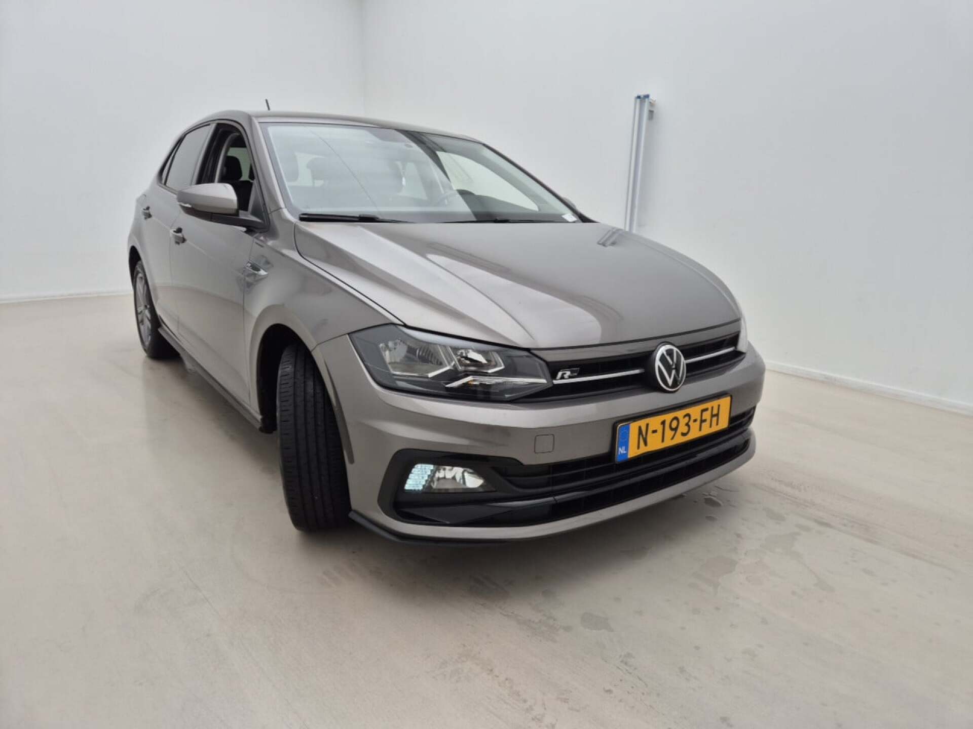 Volkswagen Polo 1.0 TSI R-Line