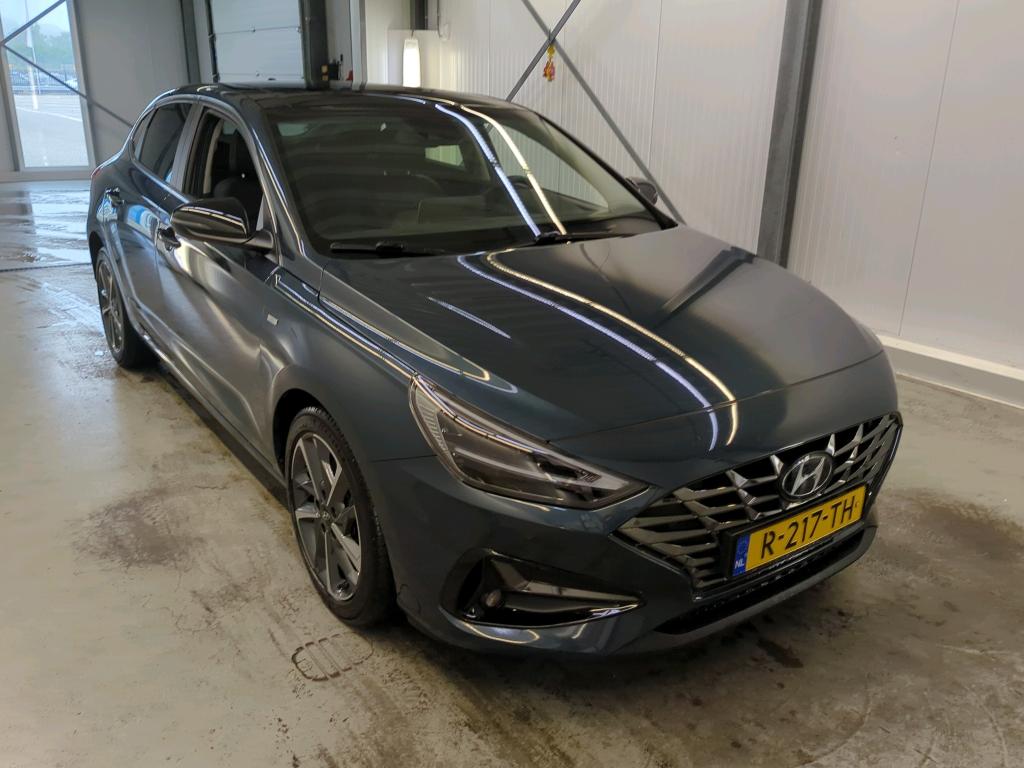 Hyundai i30 Fastback 1.5 GDI Premium