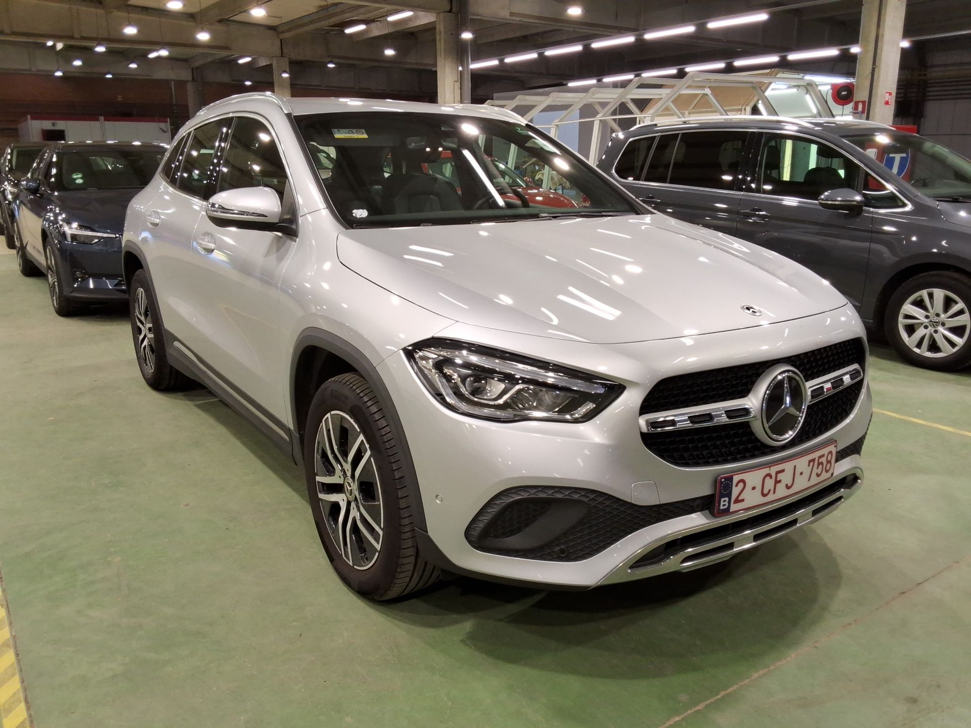 Mercedes-Benz GLA 200d Business Solution