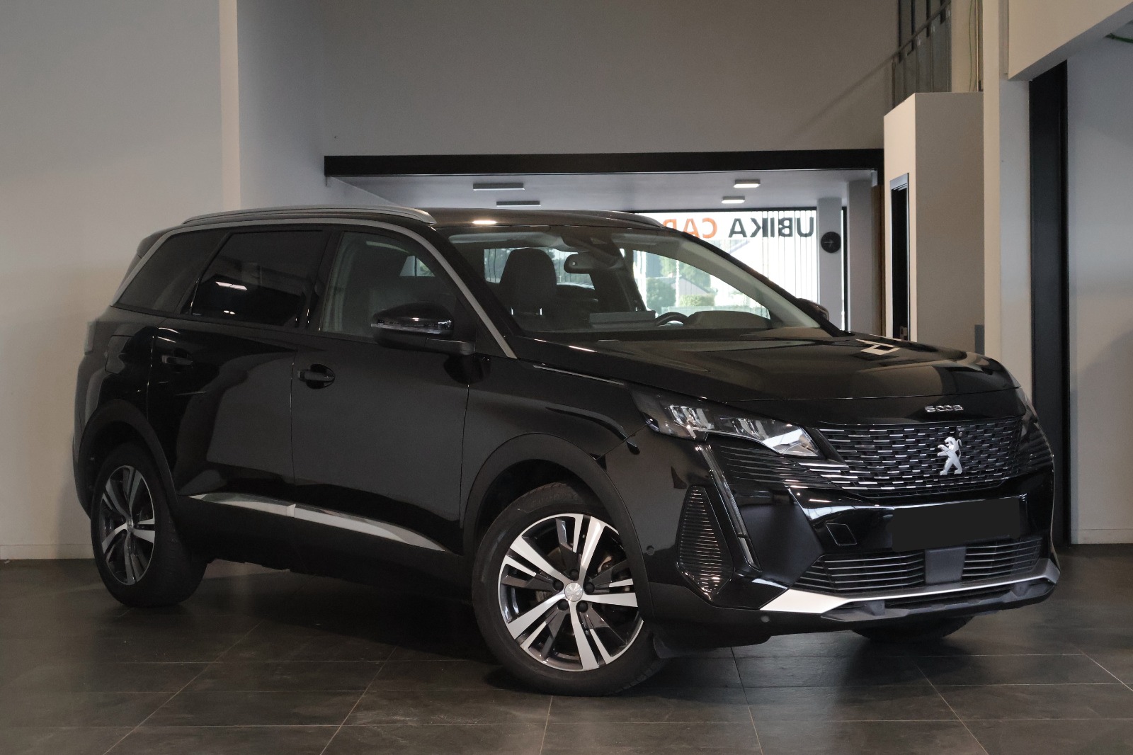 Peugeot 5008 1.2i Allure Pack