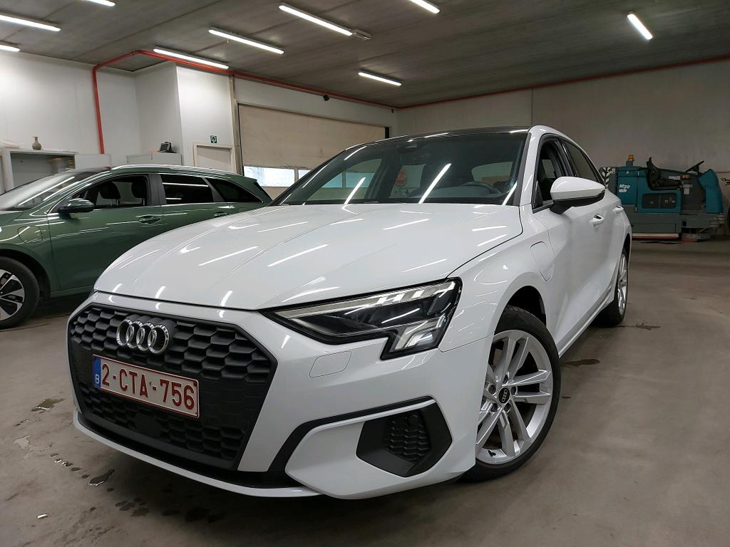 Audi A3 Sportback 40 TFSIe Attraction