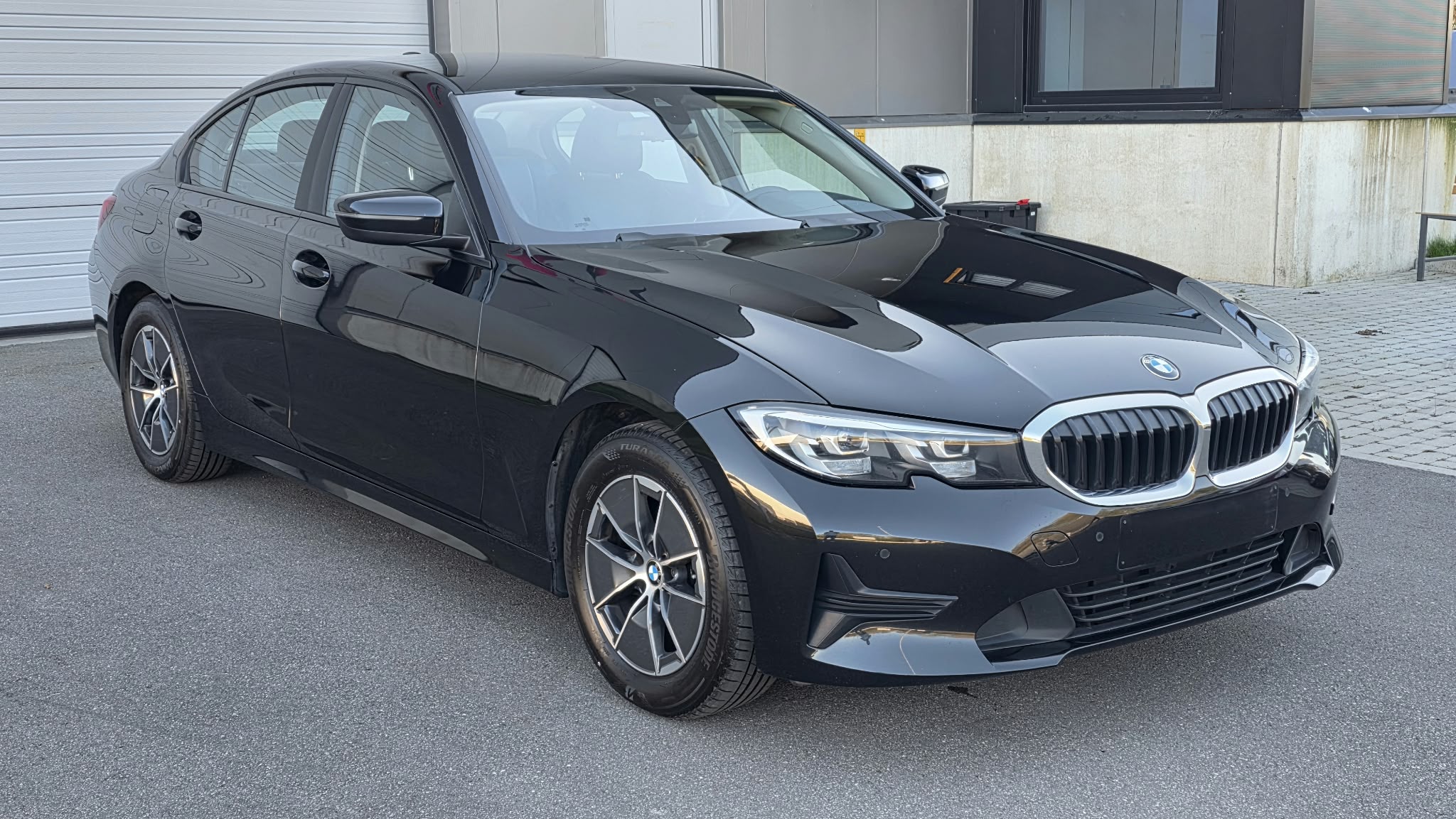 BMW 3 Series 318i Lounge
