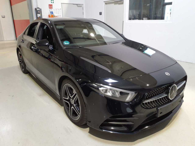 Mercedes-Benz A 200 AMG Line