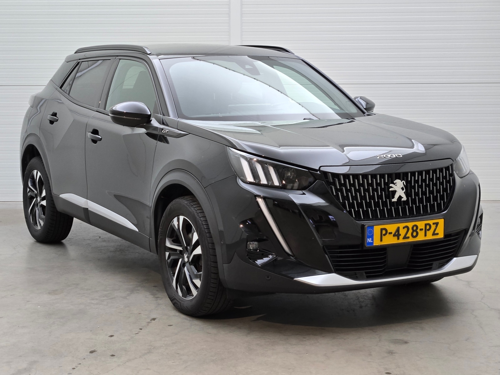 Peugeot 2008 1.2i