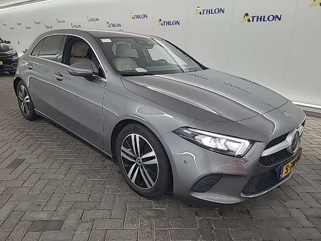 Mercedes-Benz A 180 Luxury Line