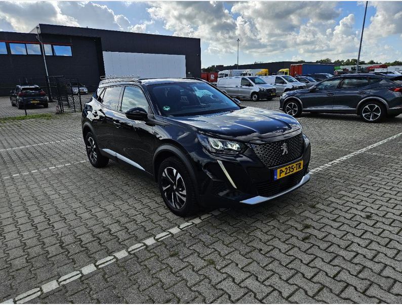 Peugeot 2008 1.5 HDi Allure Pack