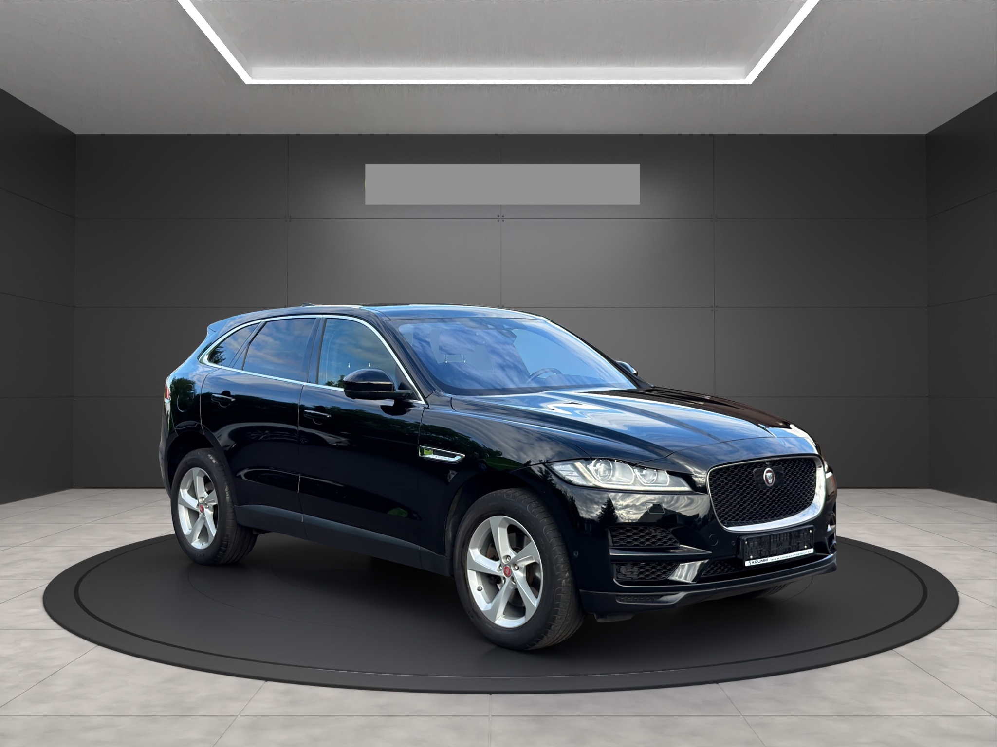 Jaguar F-Pace 30d Pure