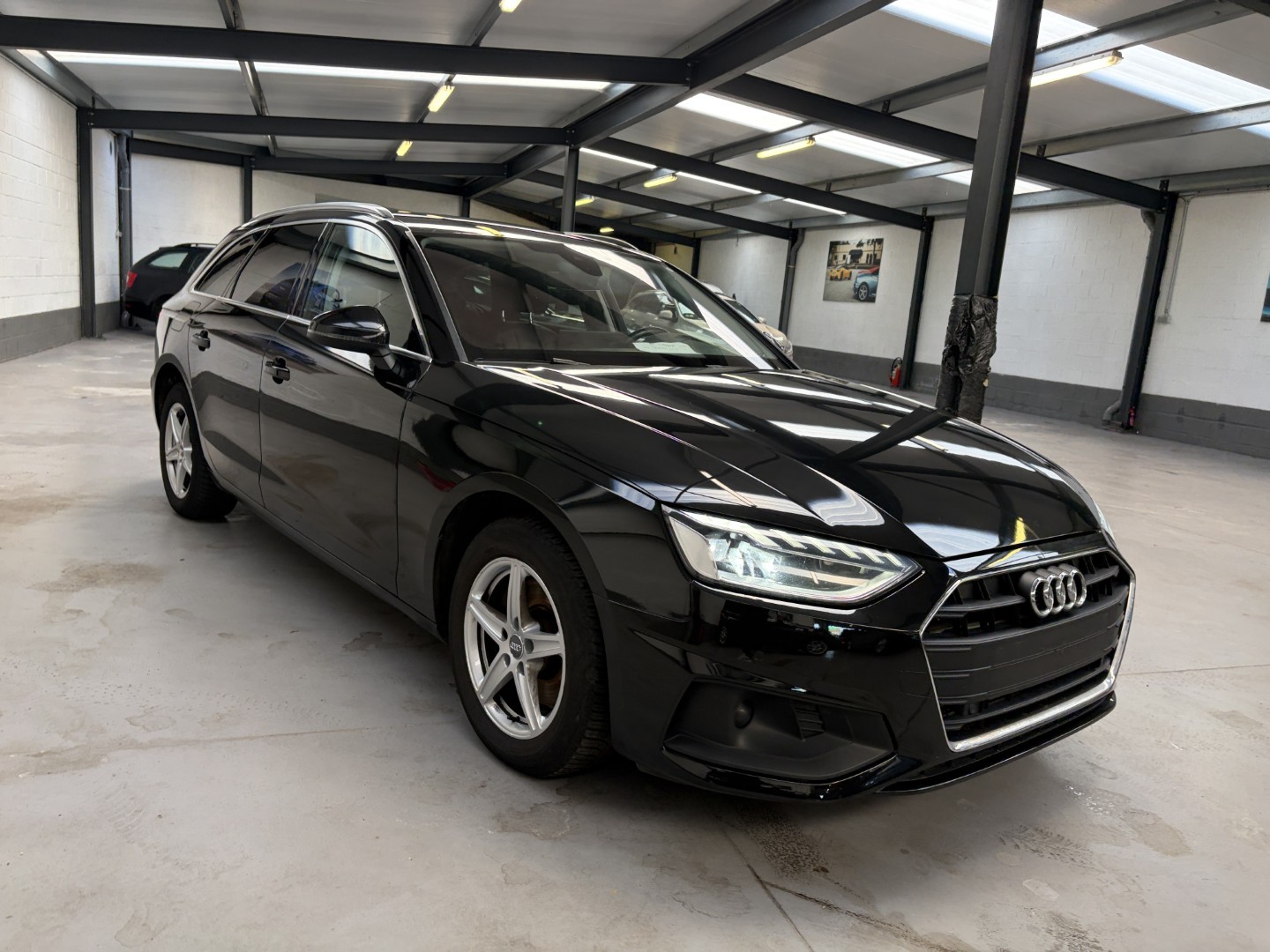 Audi A4 Avant 40 TFSI Business