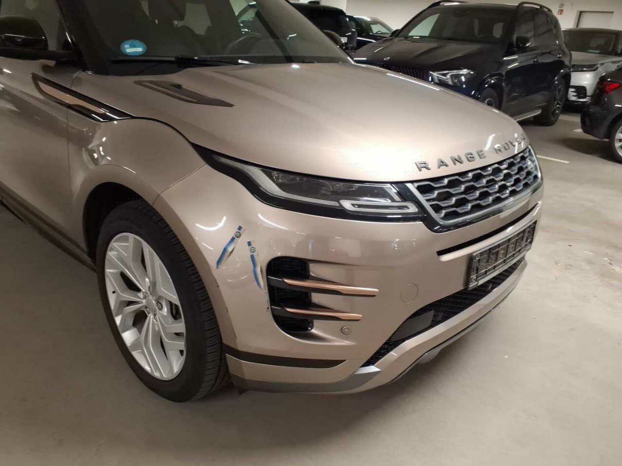 Land Rover Range Rover Evoque D200 R-Dynamic SE