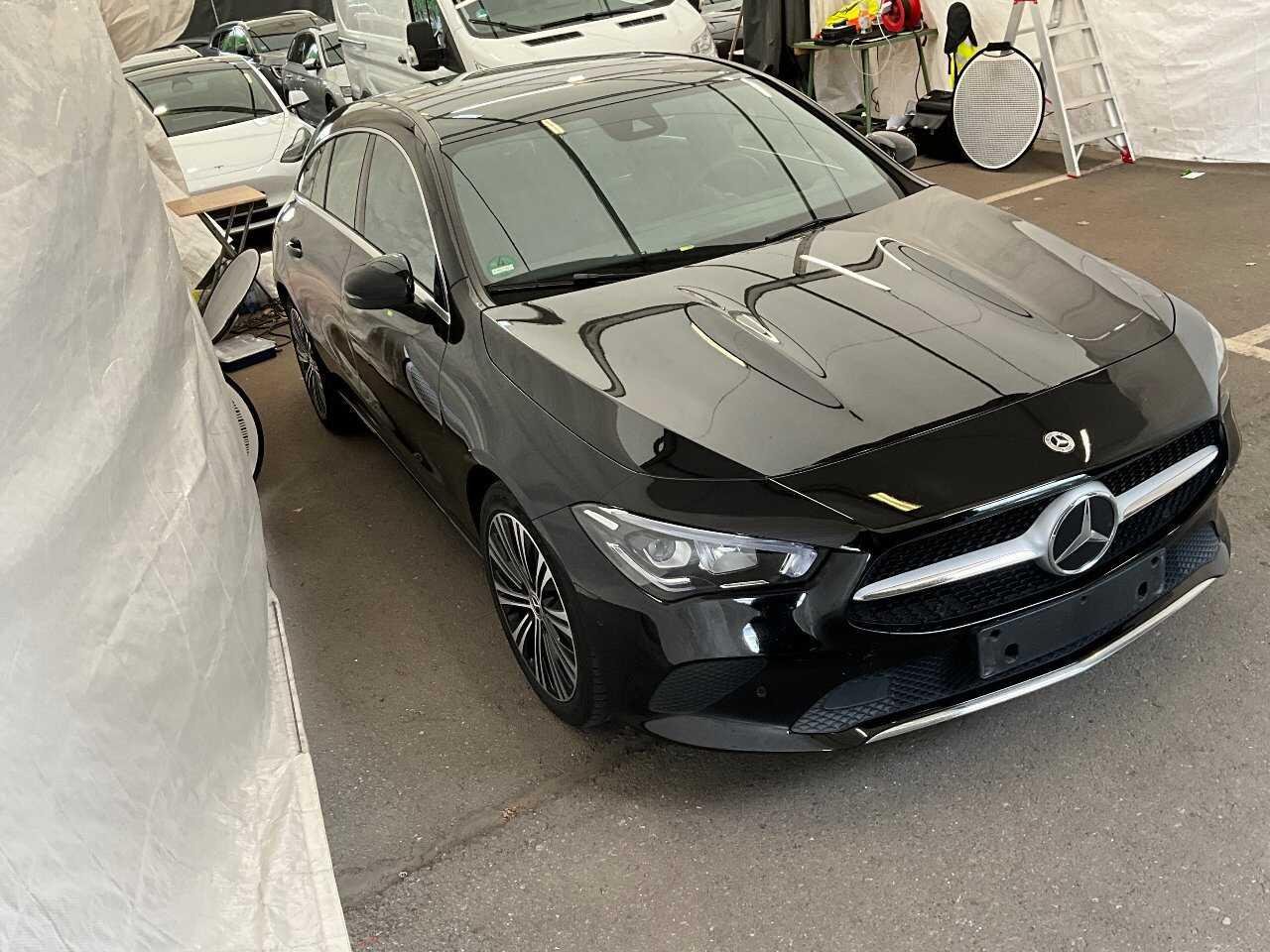 Mercedes-Benz CLA Shooting Brake 180 Progressive