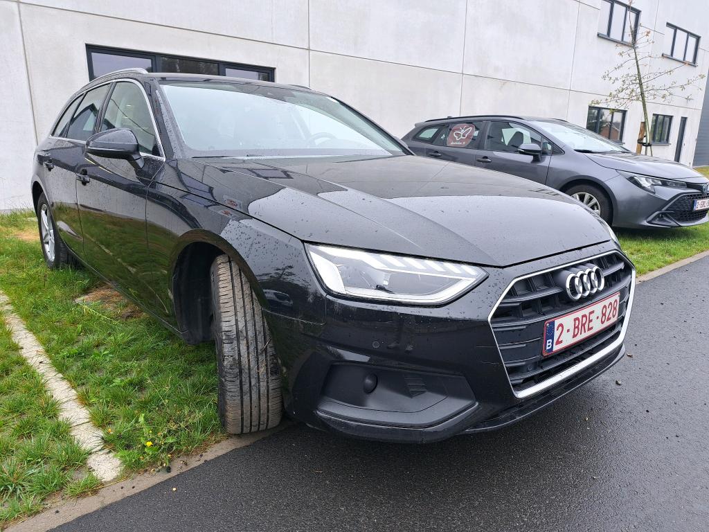Audi A4 Avant 35 TDI Attraction