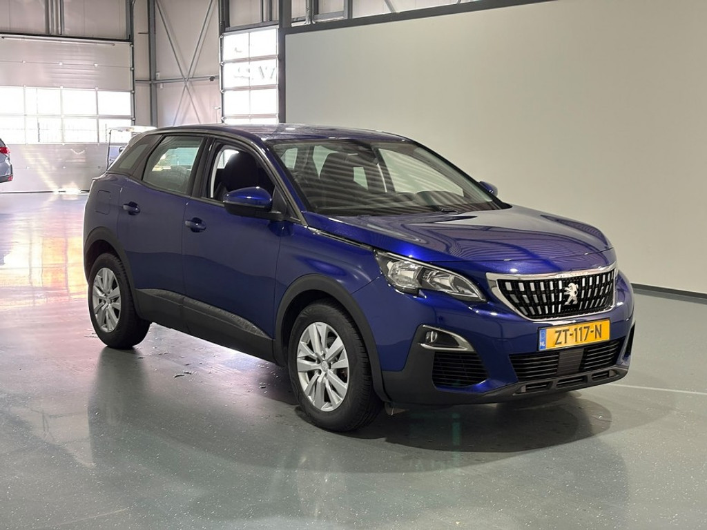 Peugeot 3008 1.2i Executive