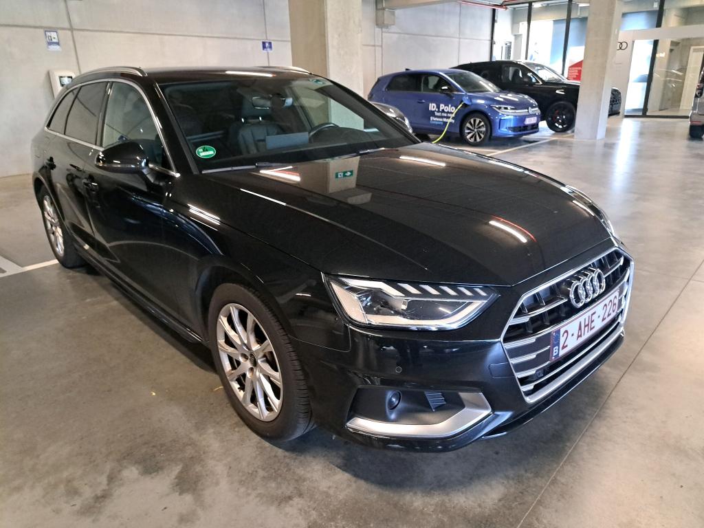 Audi A4 Avant 30 TDI Business Advanced