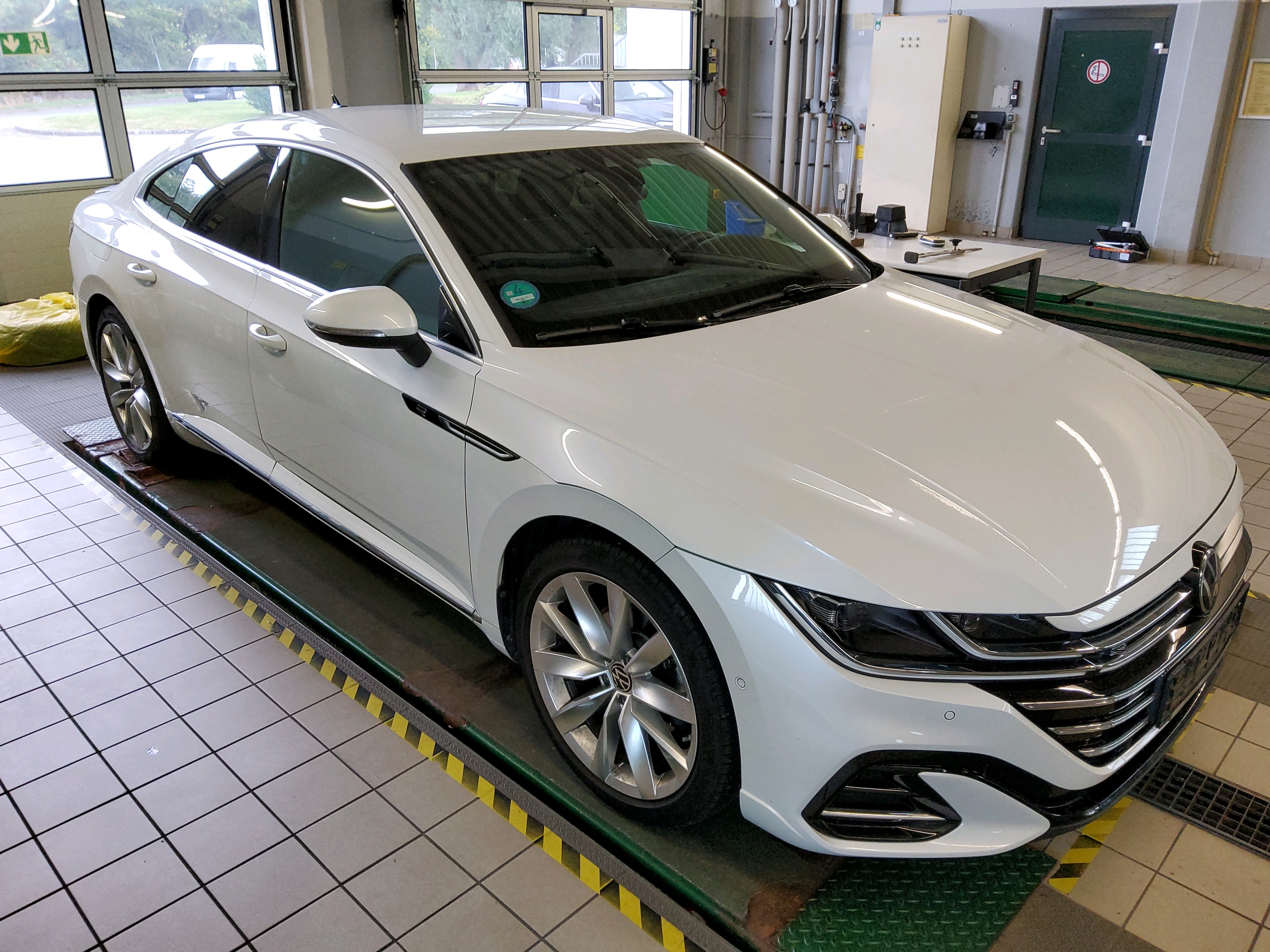 Volkswagen Arteon 2.0 TDI R-Line