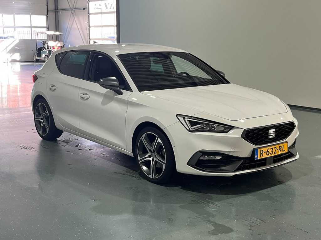 SEAT Leon 1.5 TSI FR Business Intense