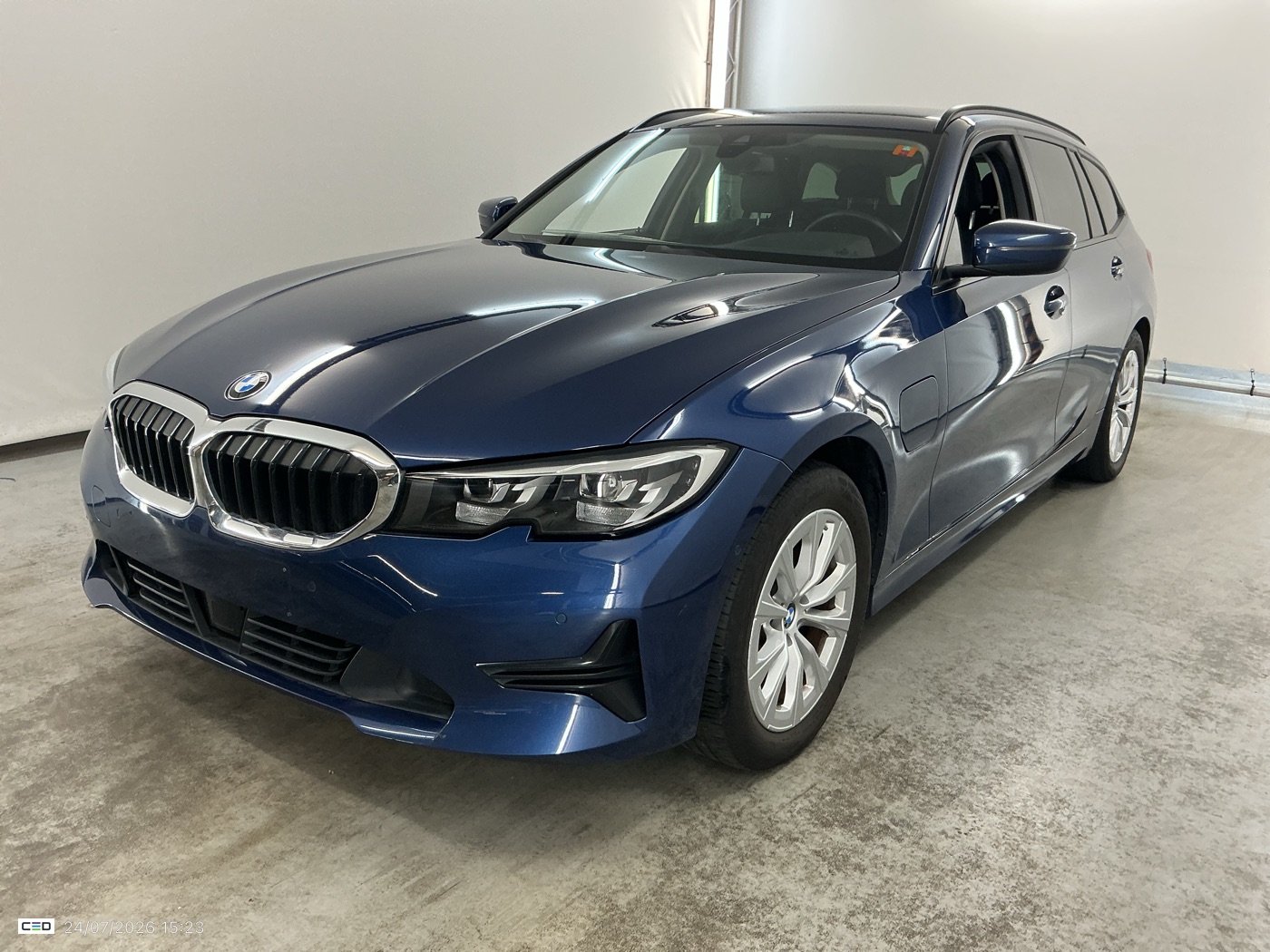 BMW 3 Series Touring 320e