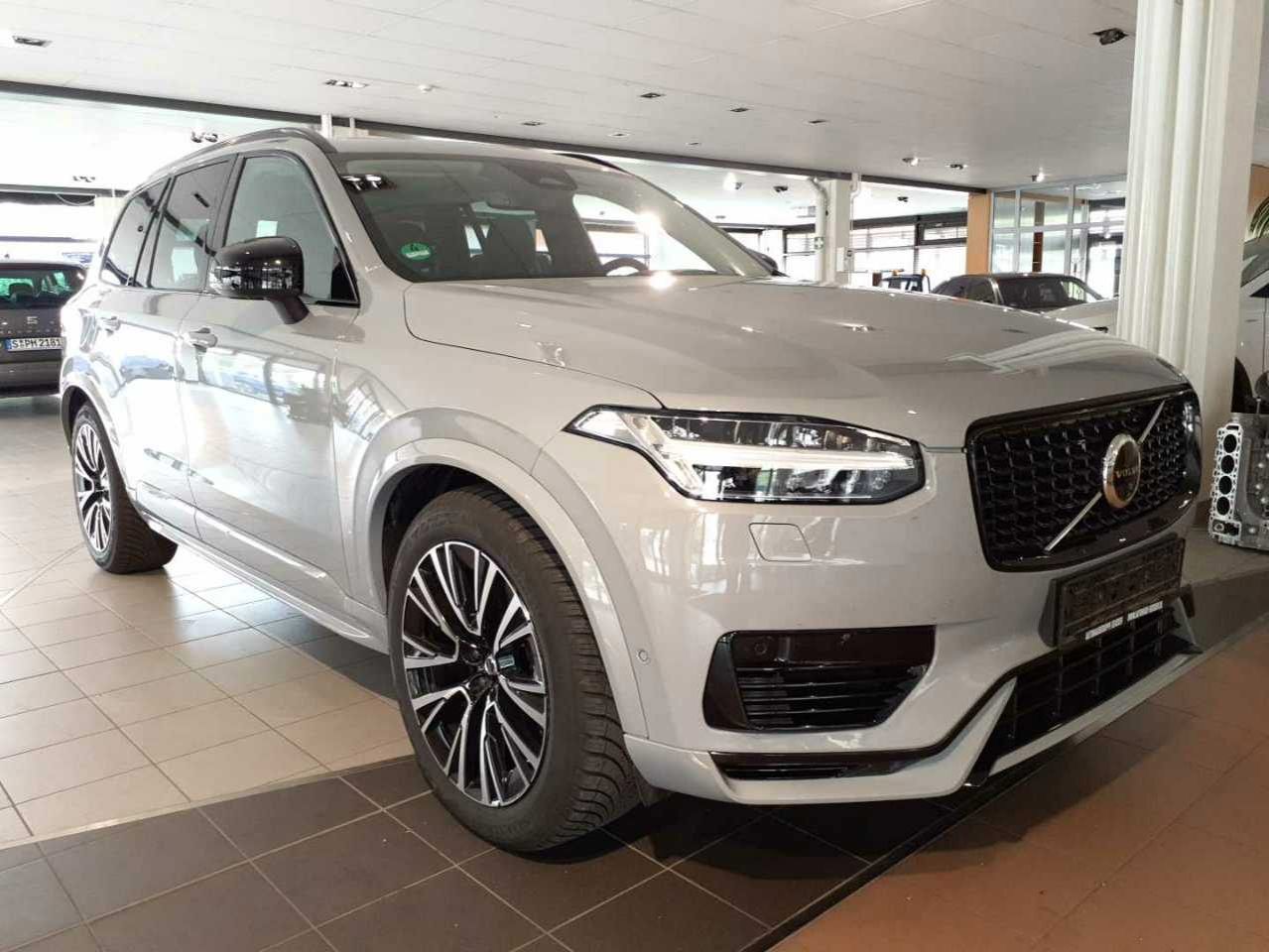 Volvo XC90 T8 Ultra Dark
