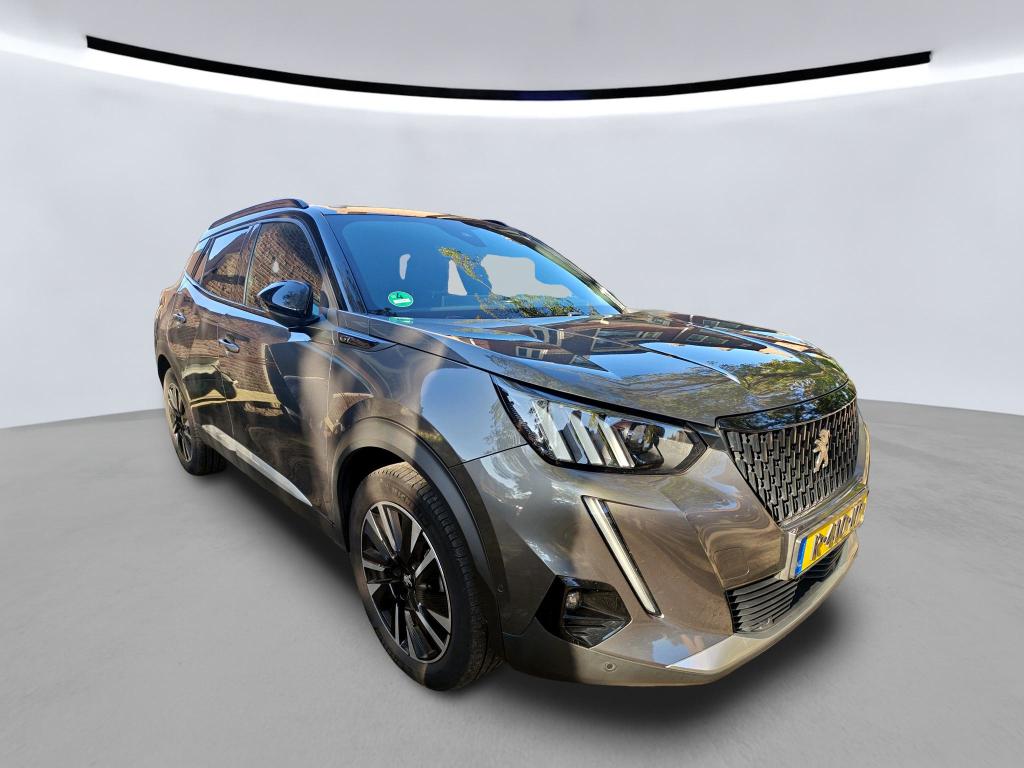 Peugeot 2008 1.2i GT