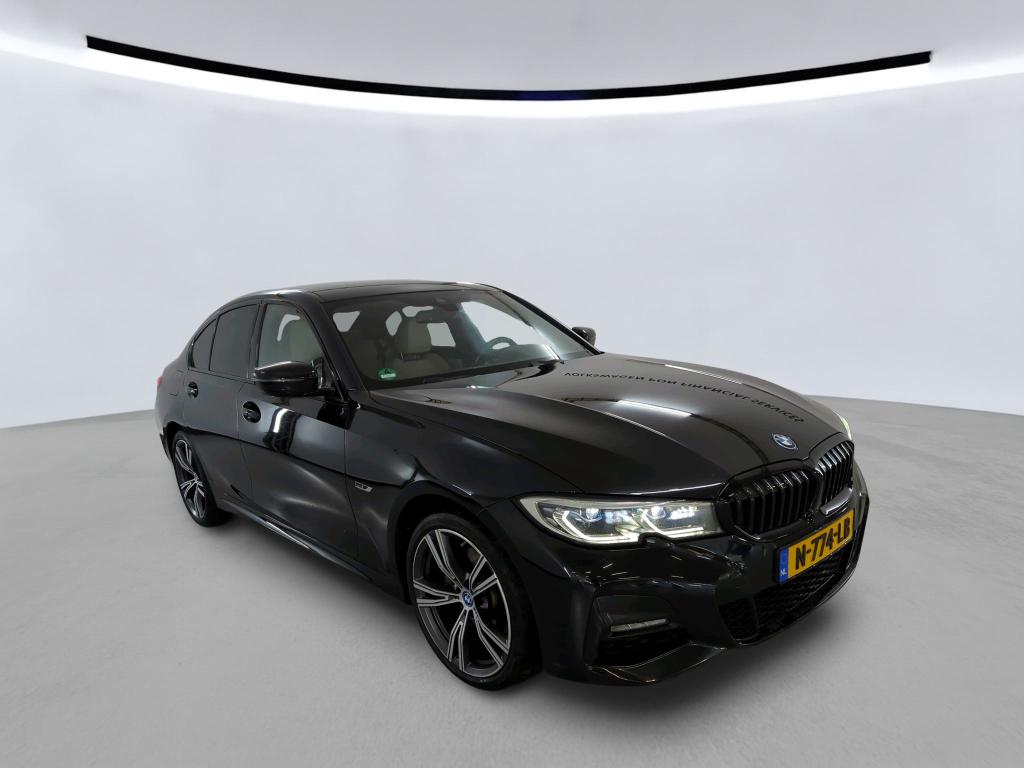 BMW 3 Series 320e