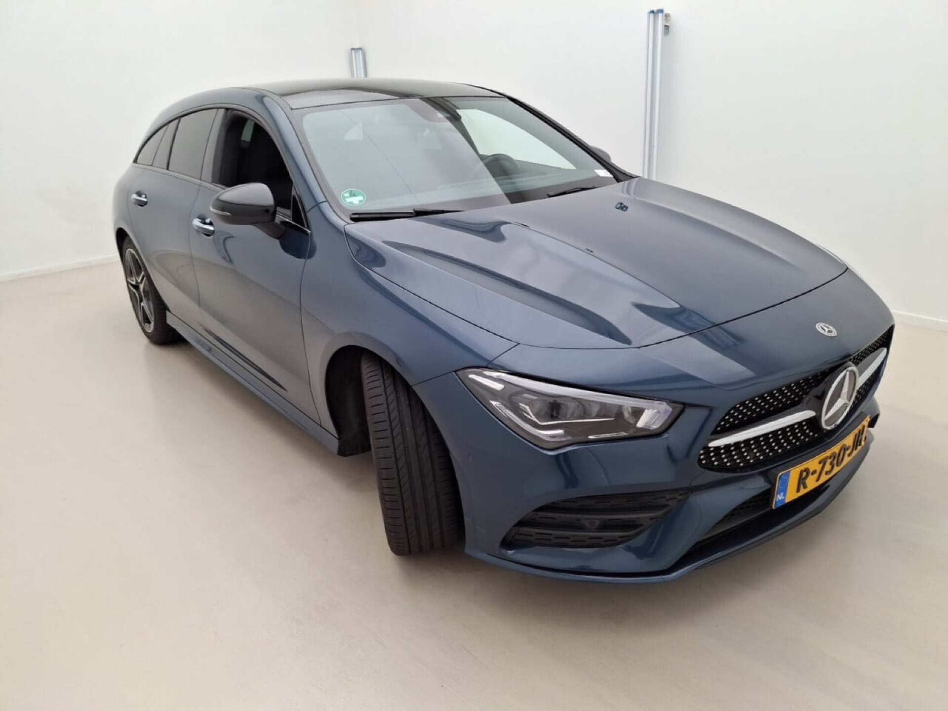 Mercedes-Benz CLA Shooting Brake 200 Business Solution AMG