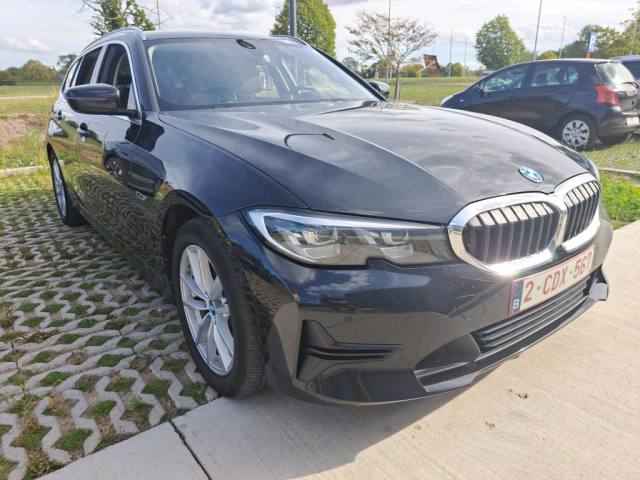 BMW 3 Series Touring 320e