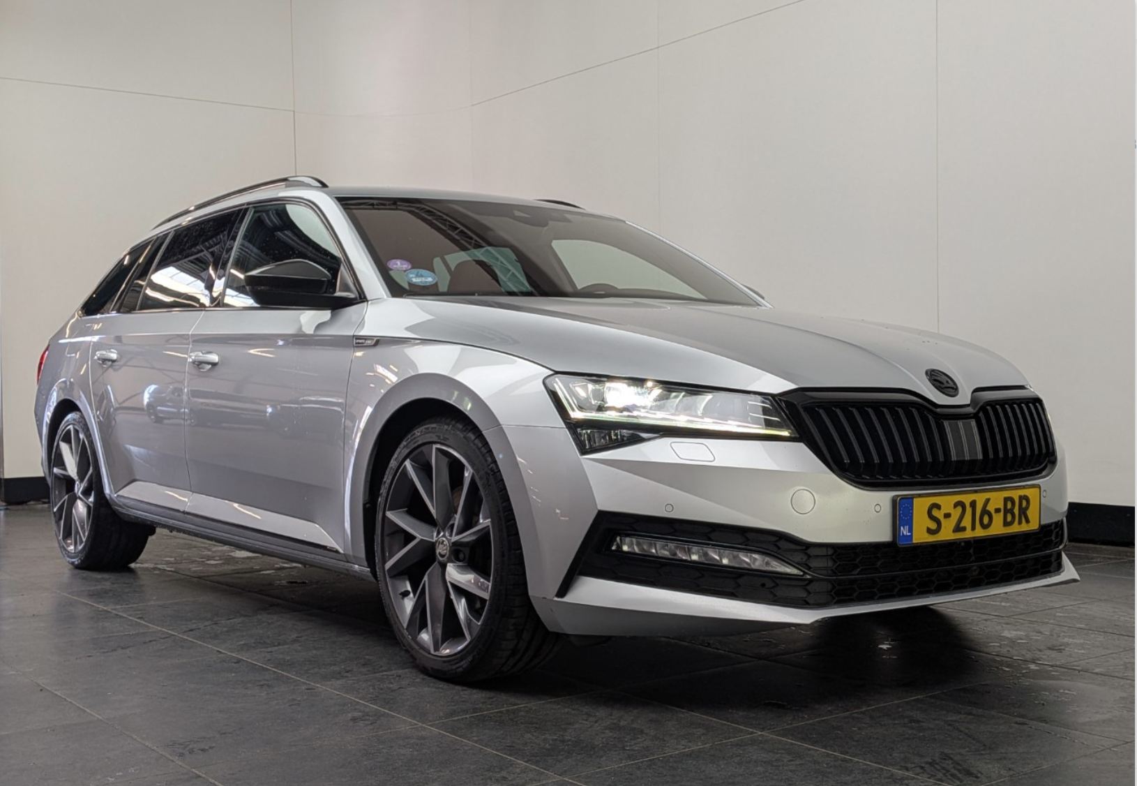 Skoda Superb Combi 1.5 TSI Sportline