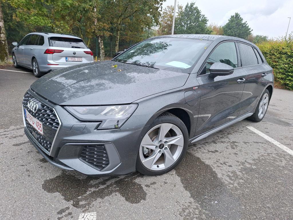 Audi A3 Sportback Phev 40 Tfsi e S line S tronic (150 kW) 110 kw.