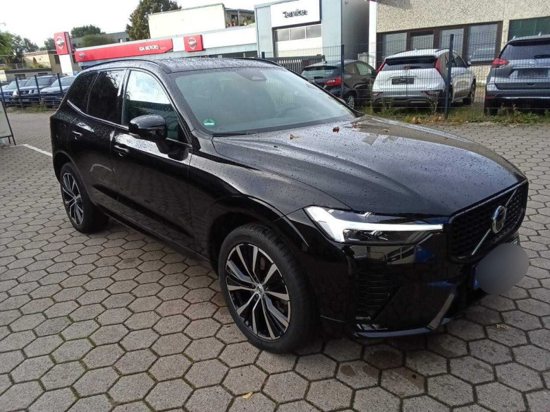 Volvo XC60 B5 Ultra Dark