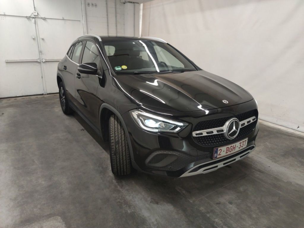 Mercedes-Benz GLA 180d