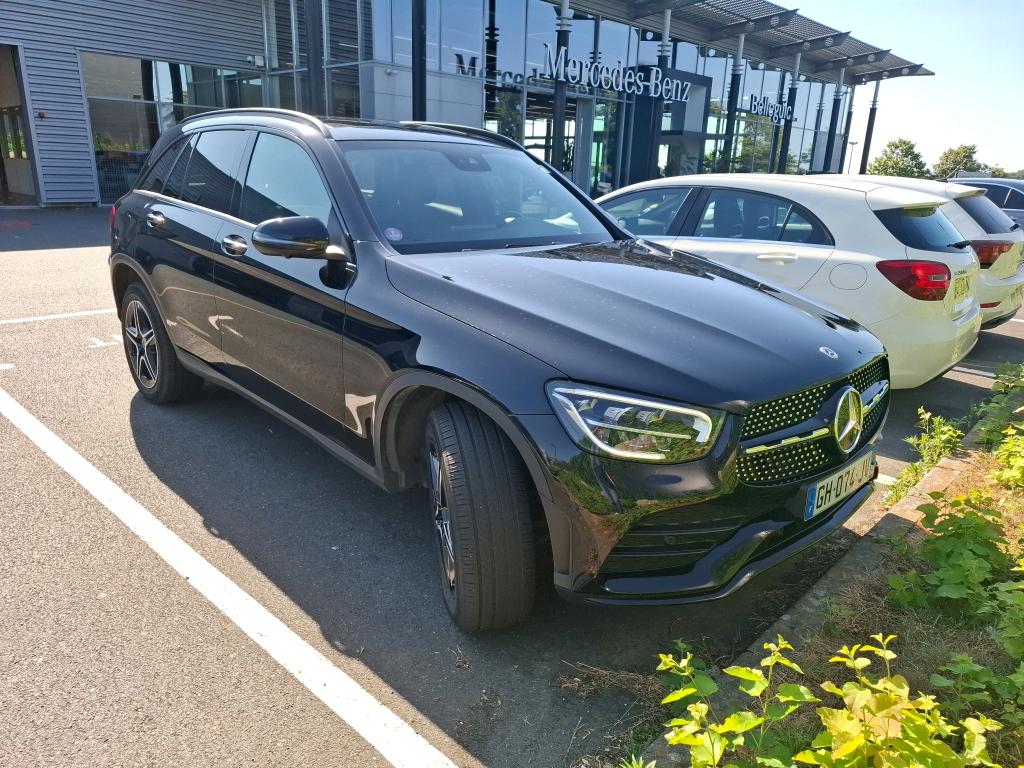 Mercedes-Benz GLC 300de AMG Line
