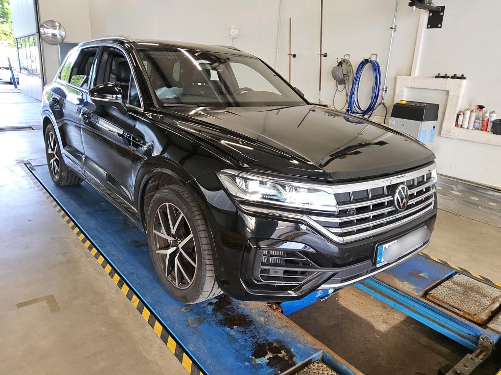 Volkswagen Touareg 3.0 TSI R-Line