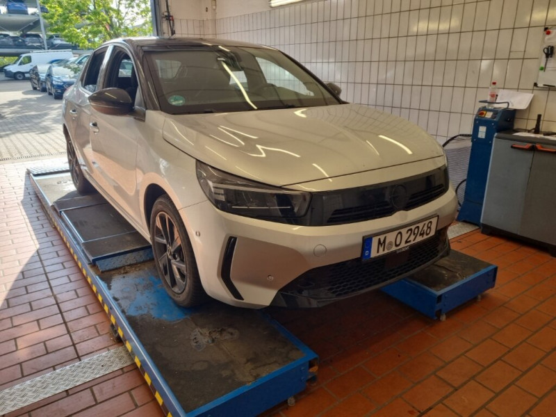 Opel Corsa 1.2 GS