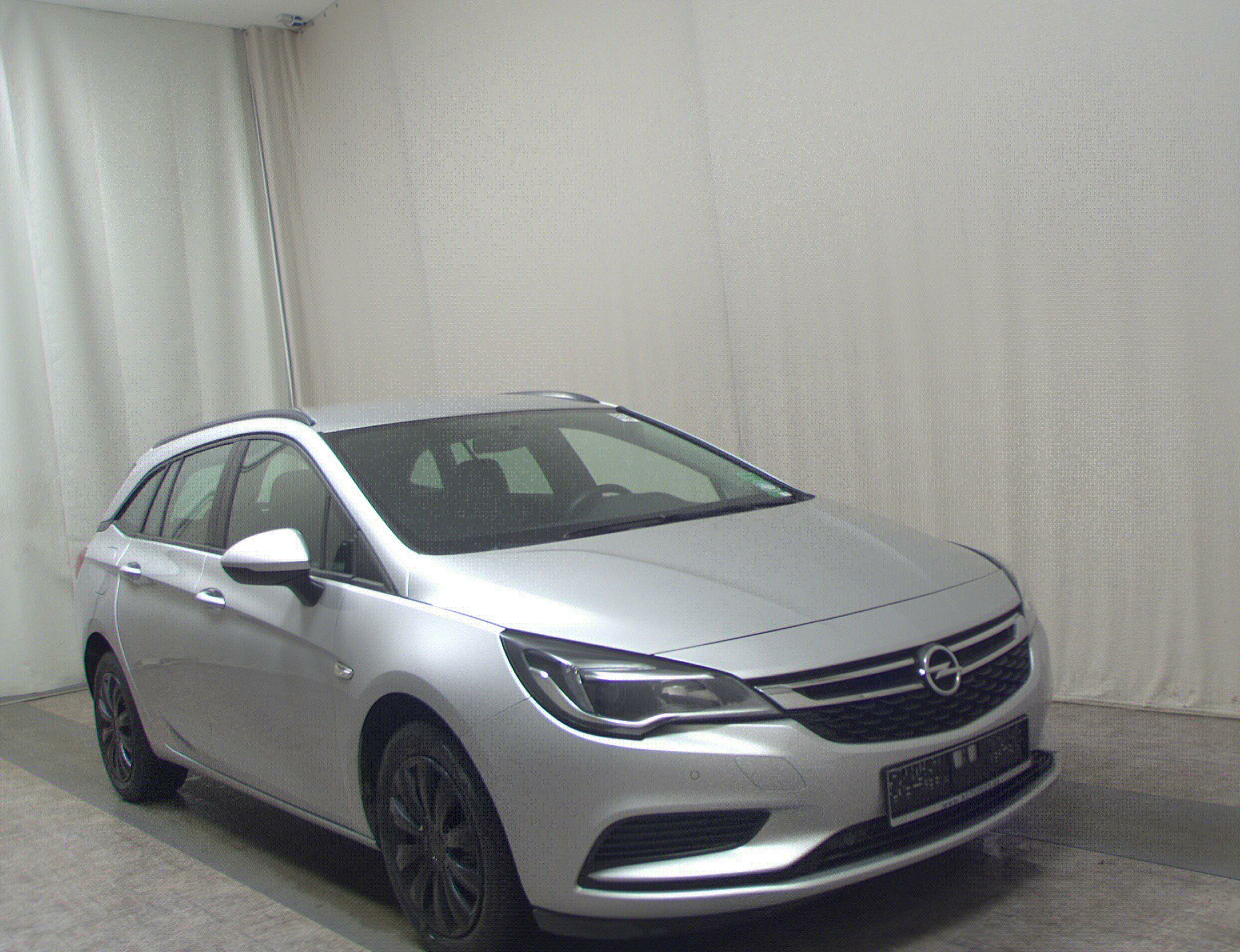 Opel Astra Sports Tourer 1.6 Edition