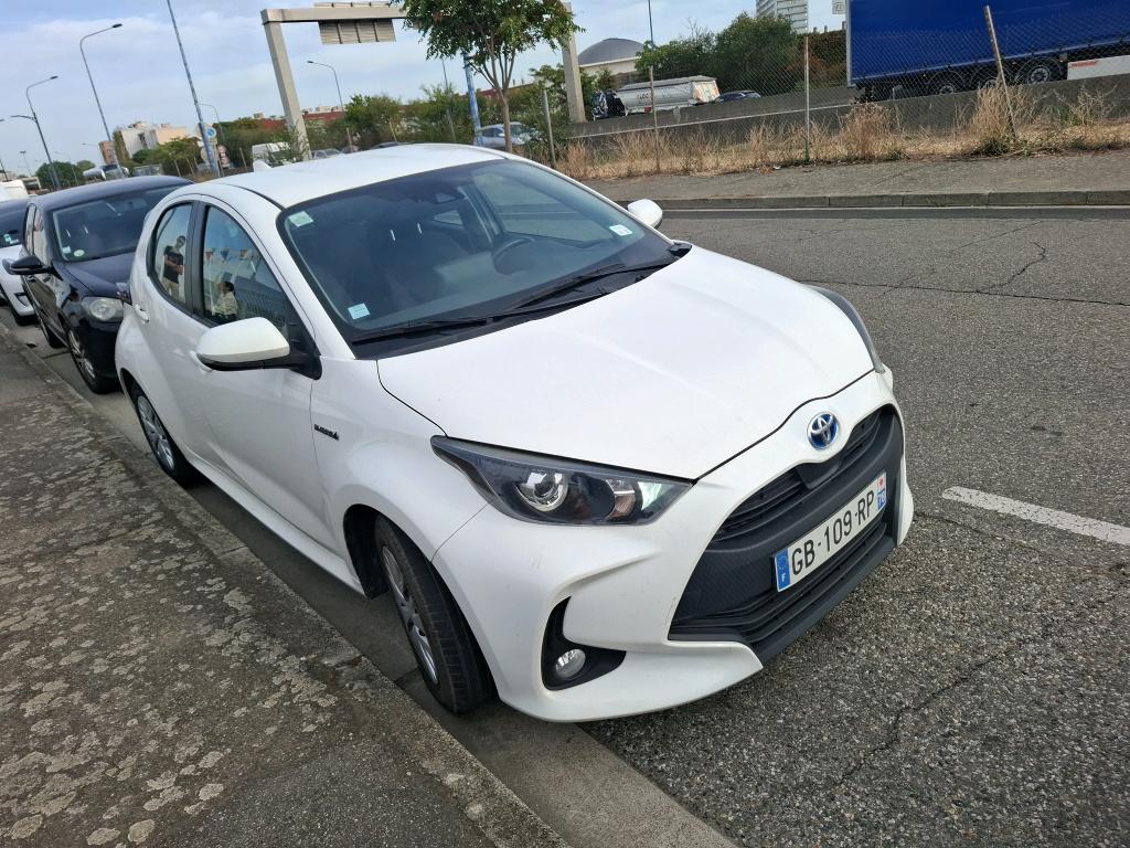 Toyota Yaris 1.5h Dynamic Business
