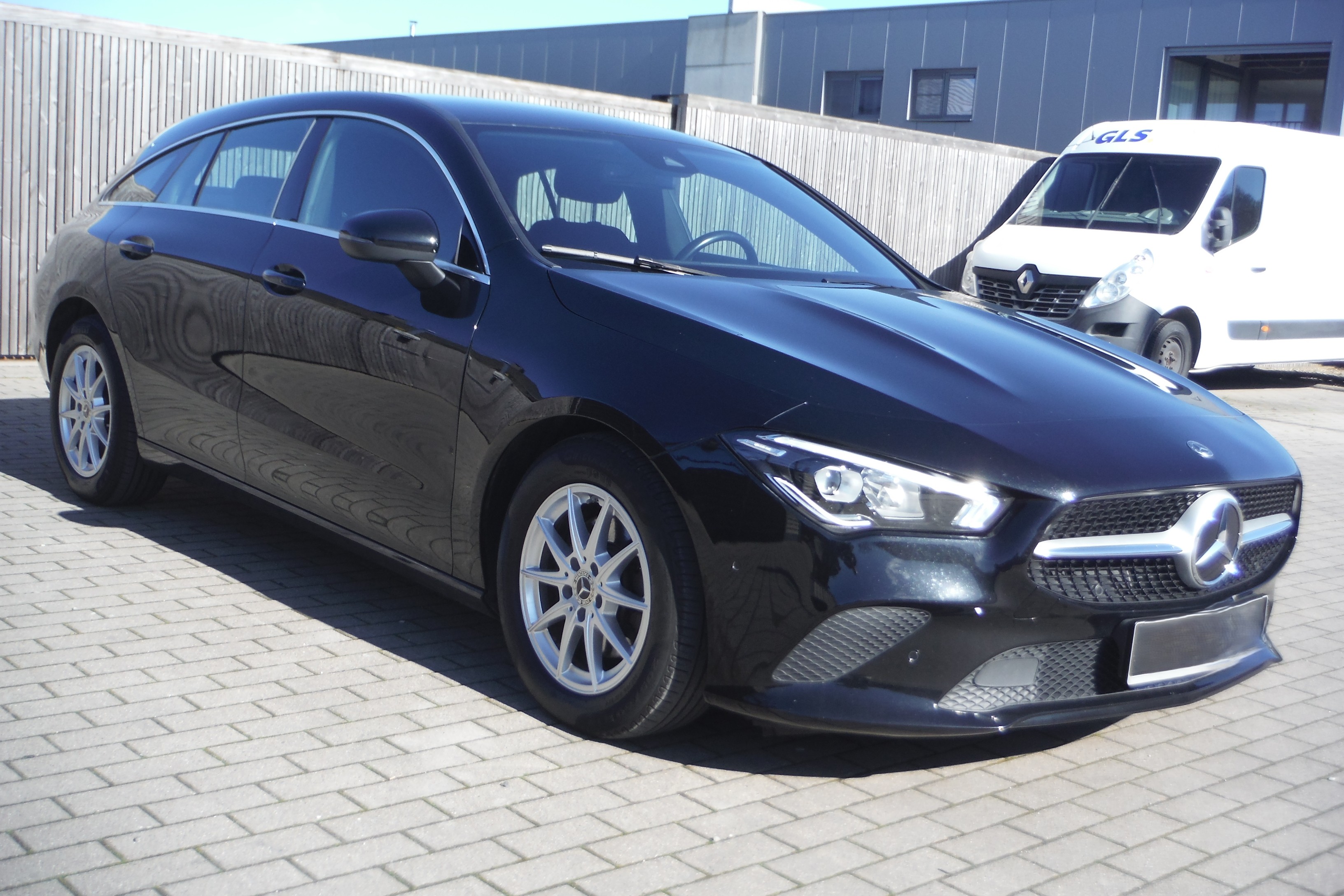 Mercedes-Benz CLA 180d Business Solution
