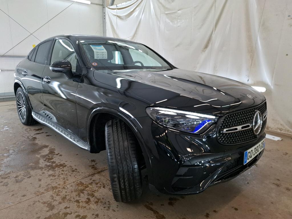 Mercedes-Benz GLC Coupé 300e AMG Line