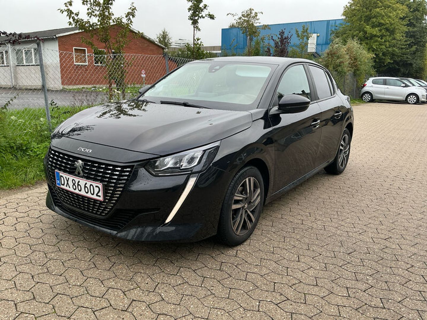 Peugeot 208 Active Pack PureTech 75 UA!' Hatchback