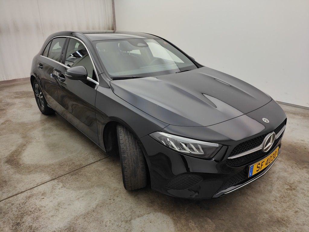 Mercedes-Benz A 180 Luxury Line
