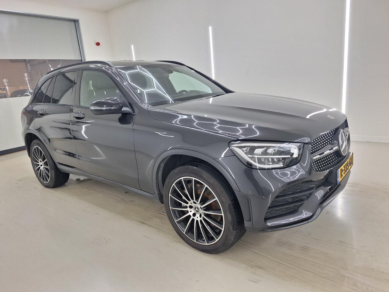 Mercedes-Benz GLC 300e Business Solution AMG