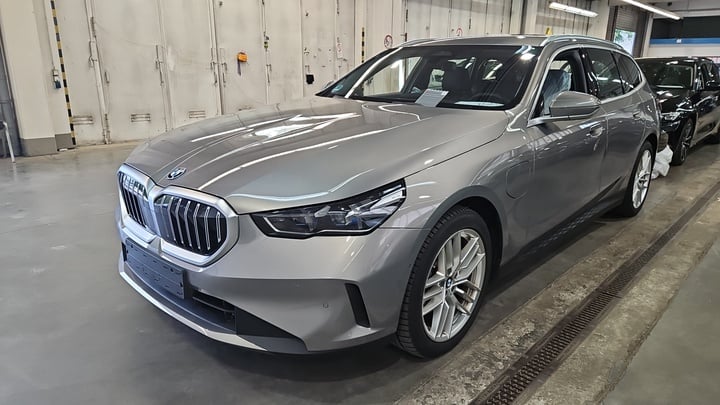 BMW 5er-Reihe 530e Touring A