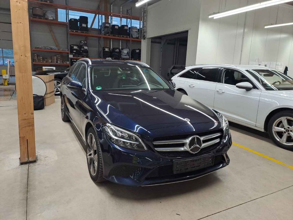Mercedes-Benz C 300de