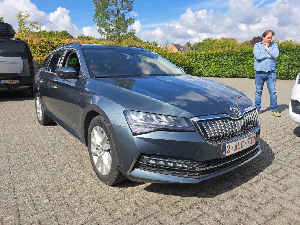 Škoda Superb Combi 1.4 TSI Clever