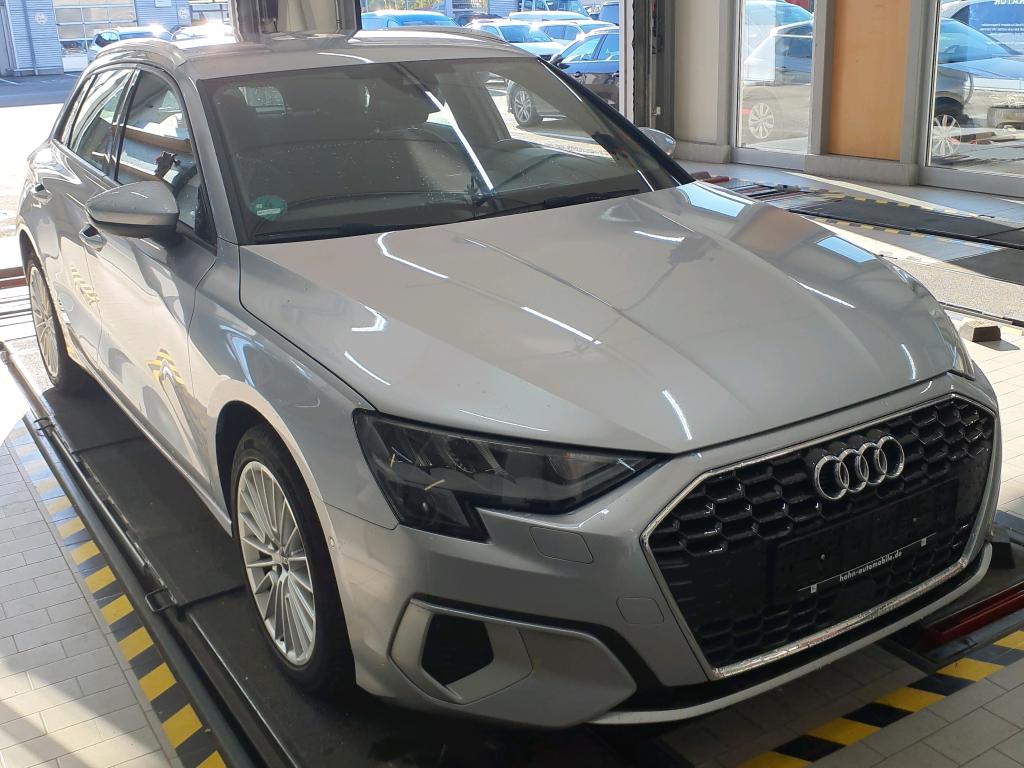 Audi A3 Sportback 30 TFSI Advanced