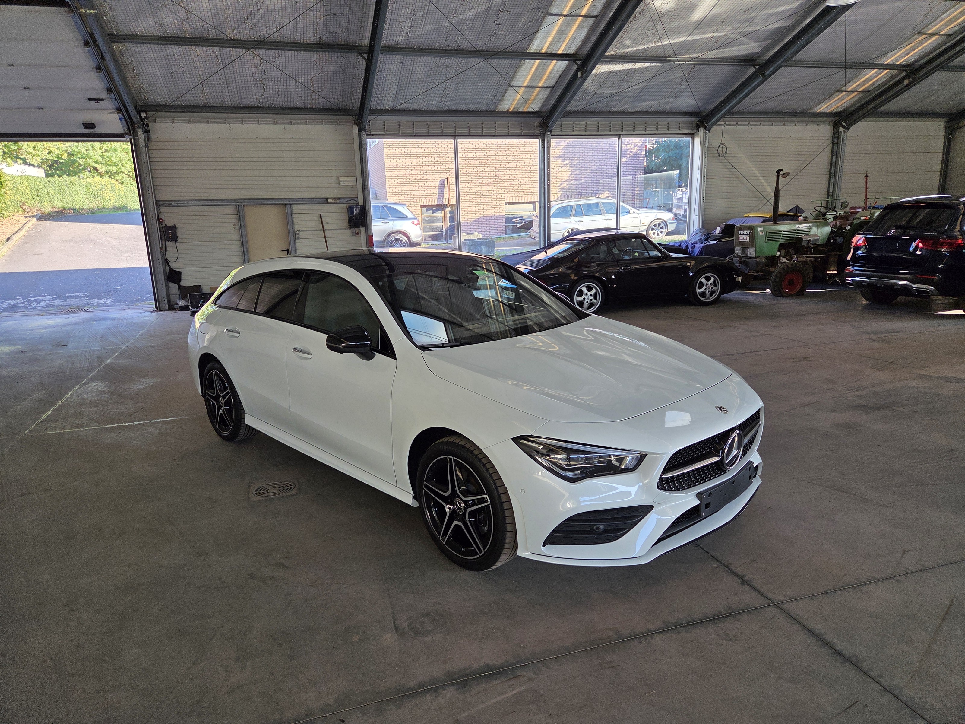 Mercedes-Benz CLA Shooting Brake 250e AMG Line Premium