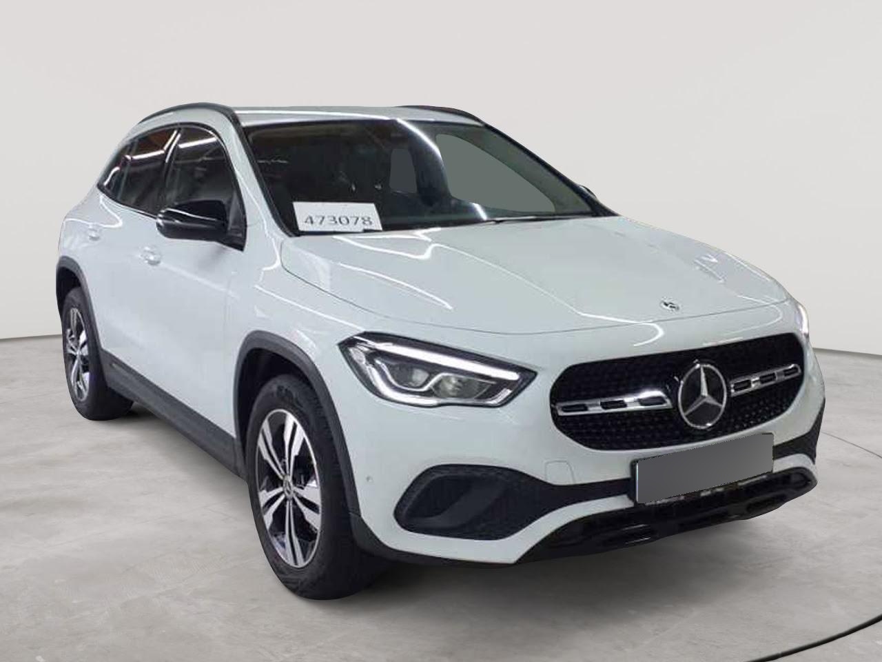 Mercedes-Benz GLA 200 progressive