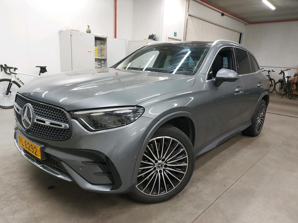Mercedes-Benz GLC 300de AMG Line
