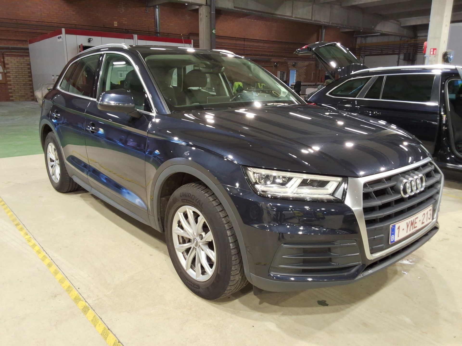 Audi Q5 30 TDI Business