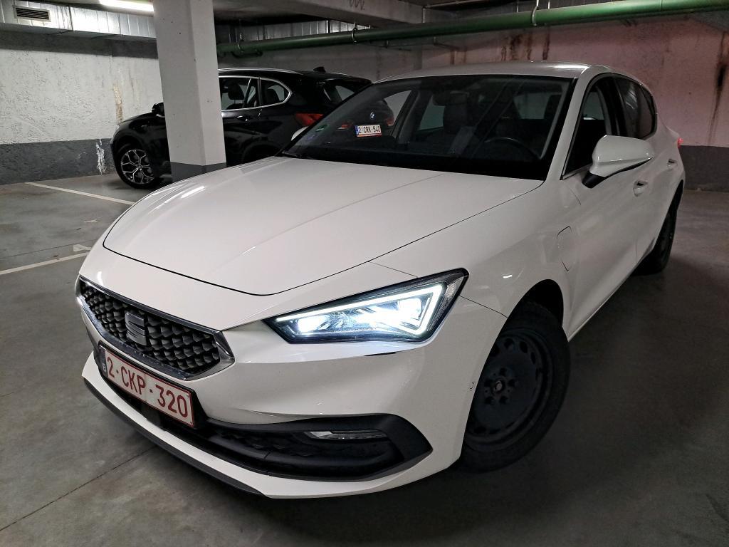 Seat Leon e-Hybrid 1.4 Xcellence DSG (150 kW) 110 kw.