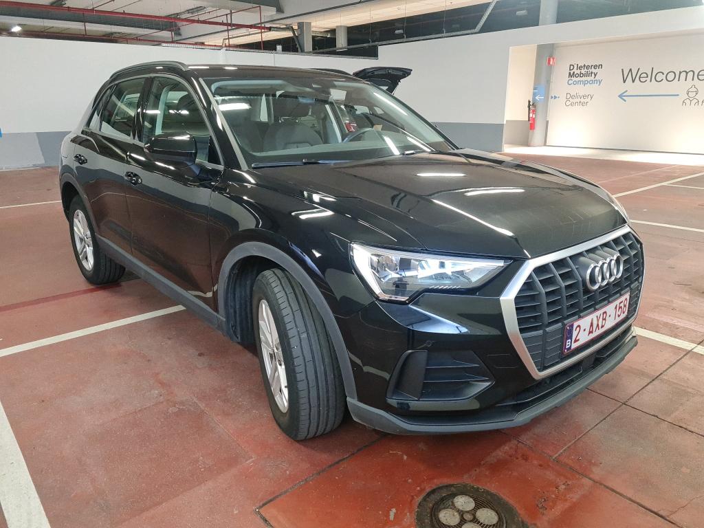 Audi Q3 45 TFSIe Attraction