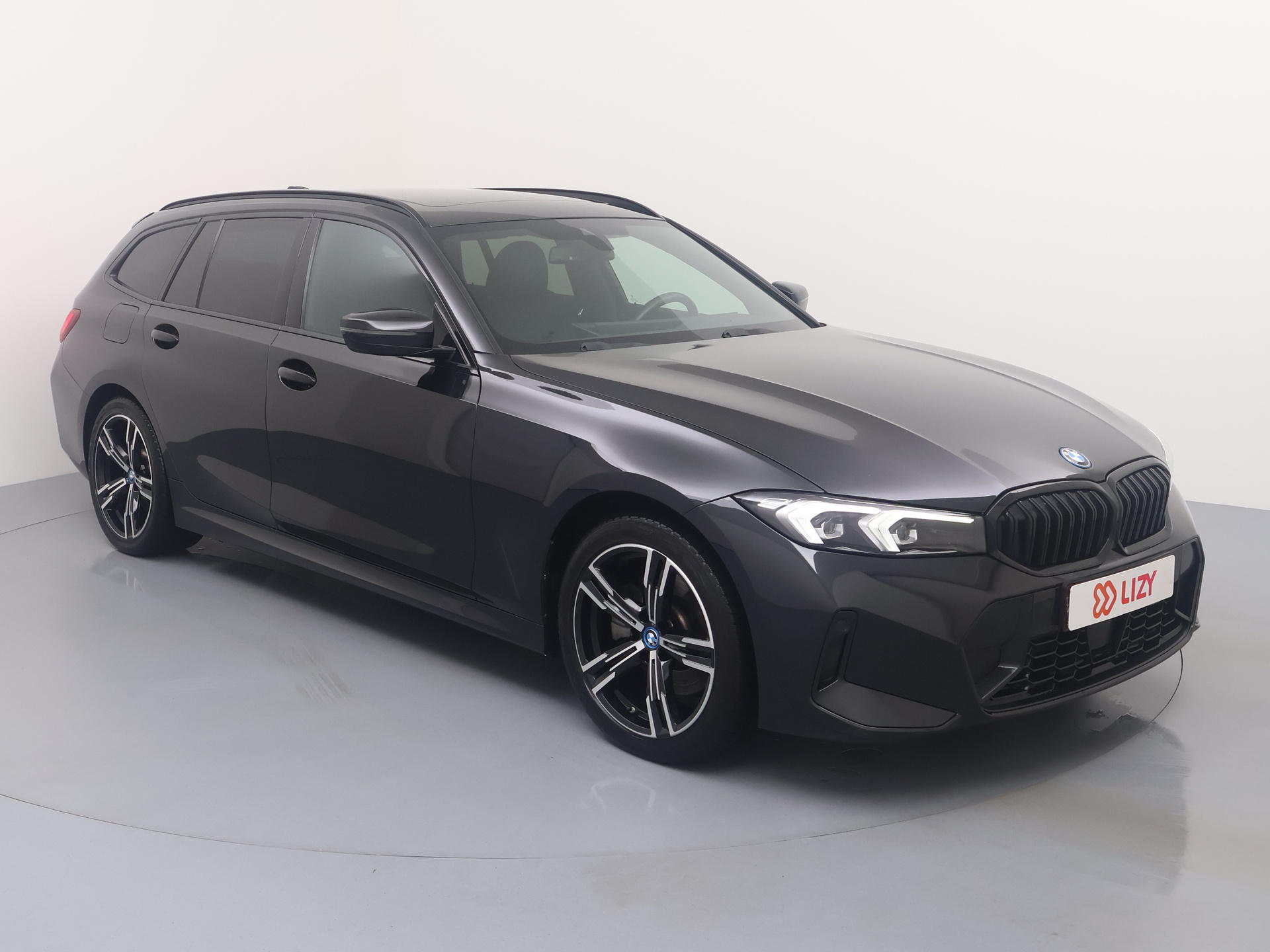 BMW 3 Series Touring 320e M Sport